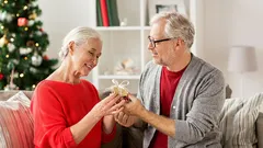 Dlaczego mądrzy ludzie, zwłaszcza starsi, przestają świętować urodziny